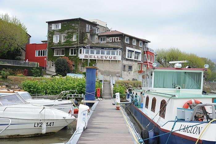 Hotel Le Bellevue Les Roches-de-Condrieu 외부 사진