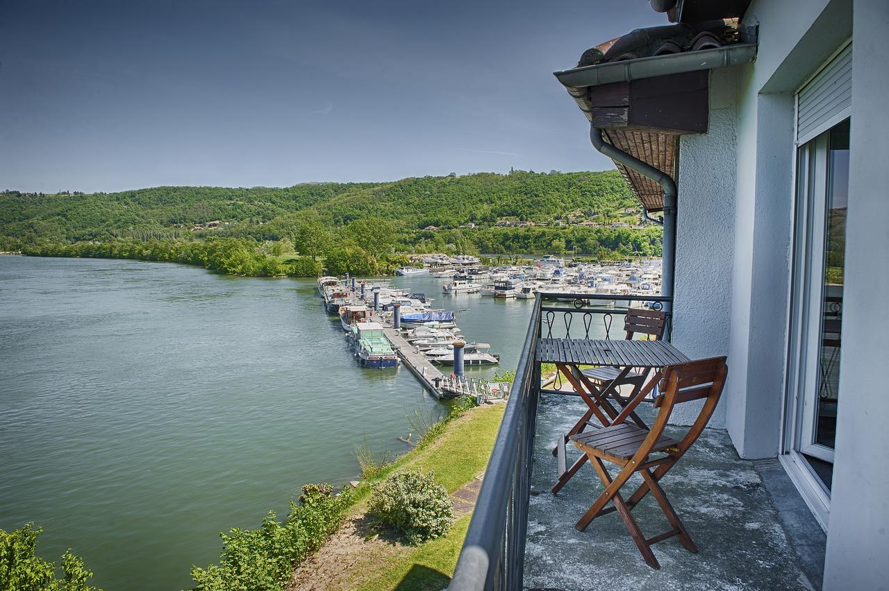 Hotel Le Bellevue Les Roches-de-Condrieu 외부 사진